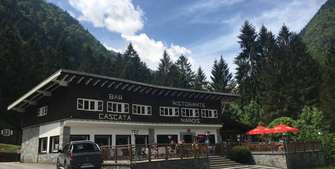 Penzion s restaurací u vodopádů Nardis a pár minut od lyžařských středisek
